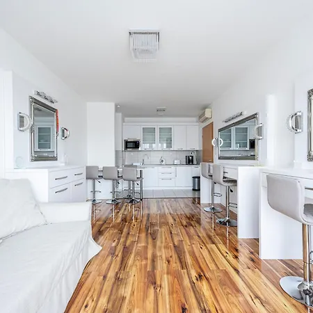 Tp Spacious Stylish Free Parking Apartman Szeged